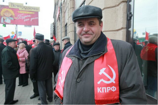 Настоящий коммунист Сулейманов Р.